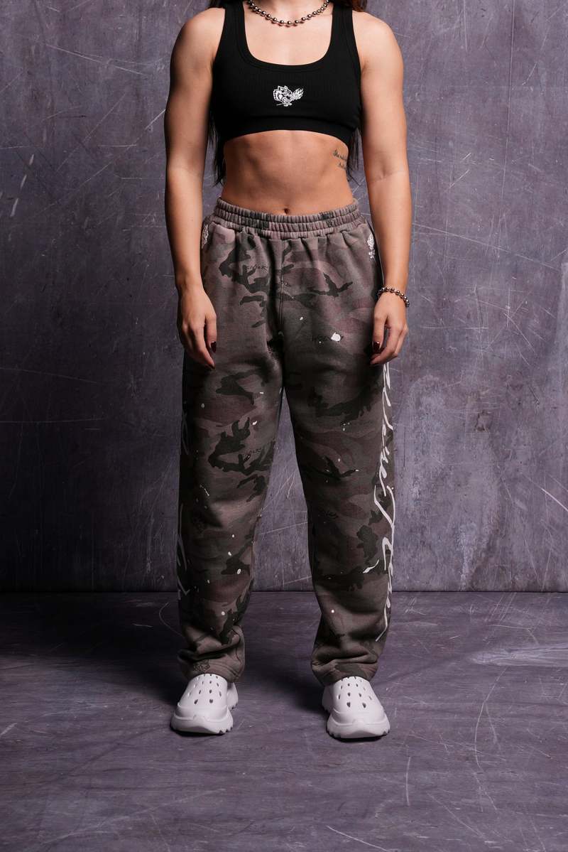 Darc Sport Roses While We're Here She Kumite Sweat Pants Camo | 5710386-FM